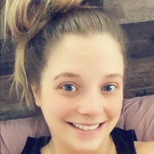 Meet your Posher, Stefani